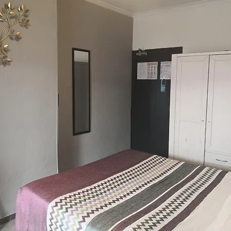 Le Dauphin Bleu Hotel 3*
